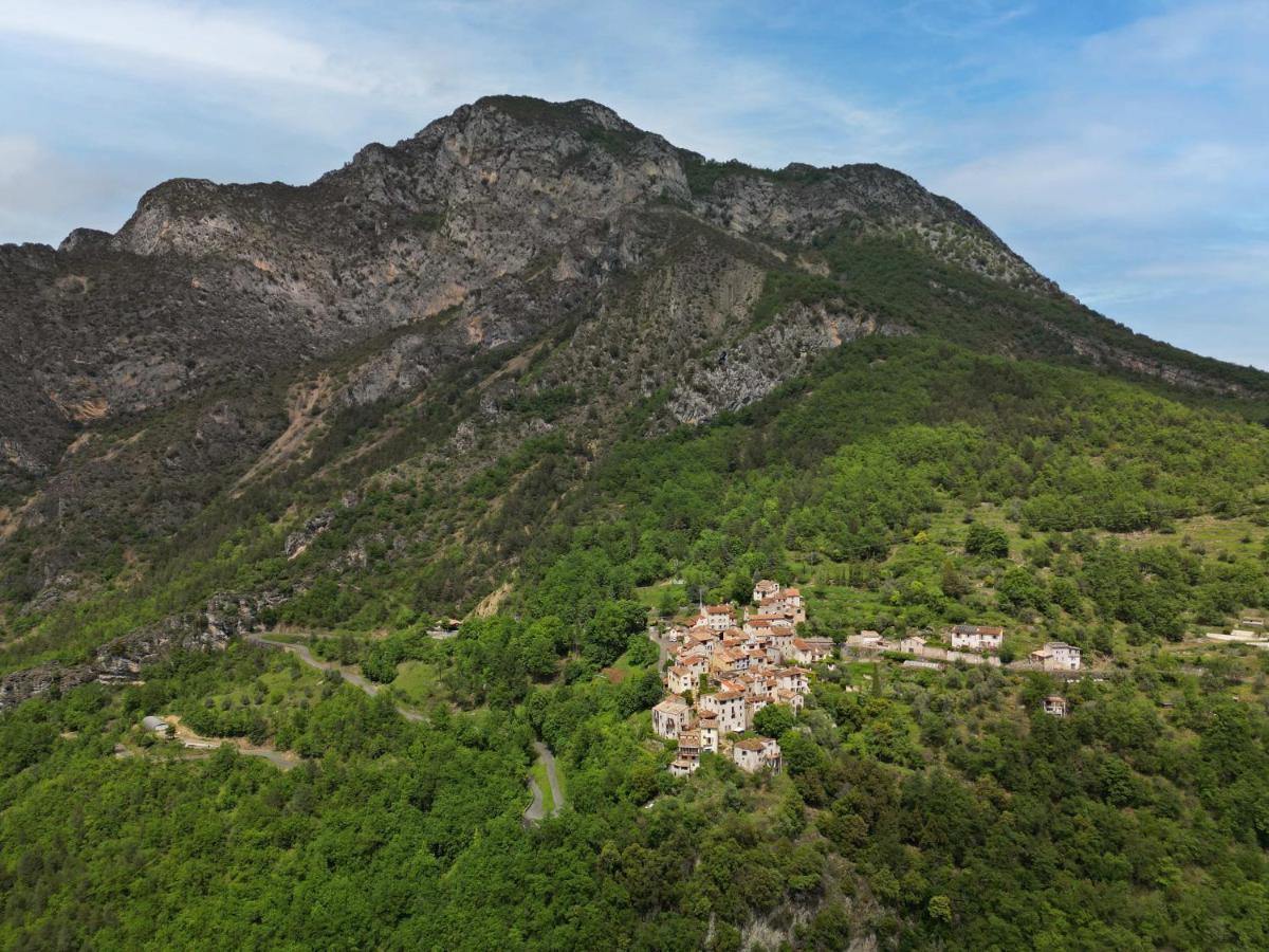 ホテル Auberge De Calendal エグラン エクステリア 写真